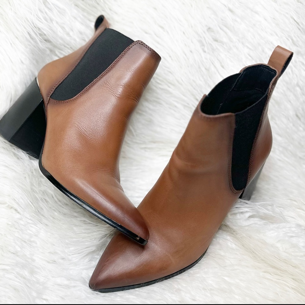 Steve Madden Kason brown leather boot size 10